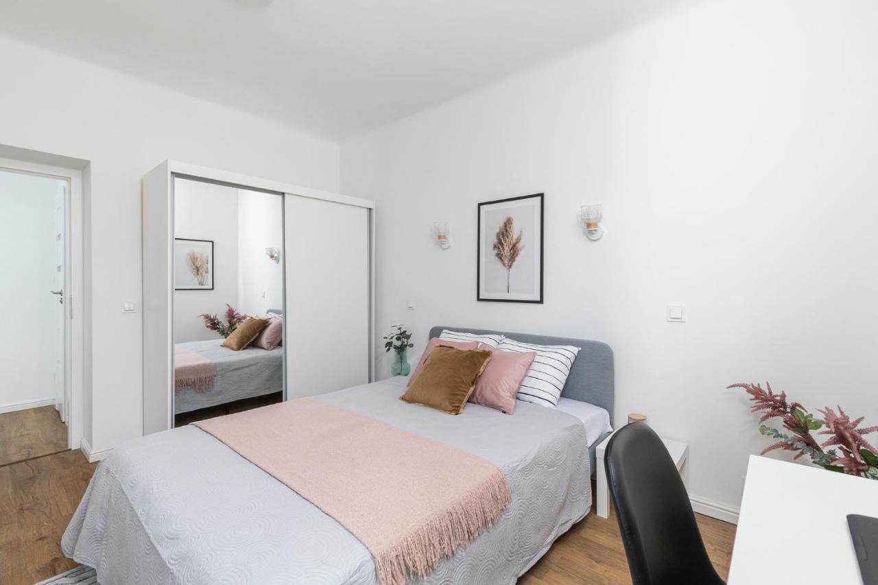 Superapart Nowolipki 23, Unwind In Urban Chic Apartament Βαρσοβία Εξωτερικό φωτογραφία